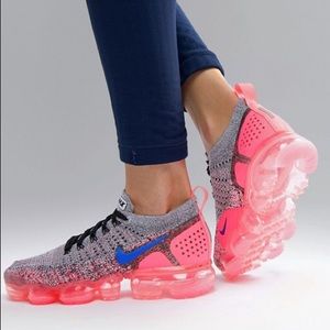 Nike Air Vapormax Flyknit Trainers